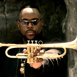 Marquis Hill (trompeta)