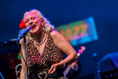 Gunhild Carling & Shakin’All
