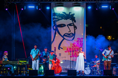 The Blue Horses + Suzette Moncrief